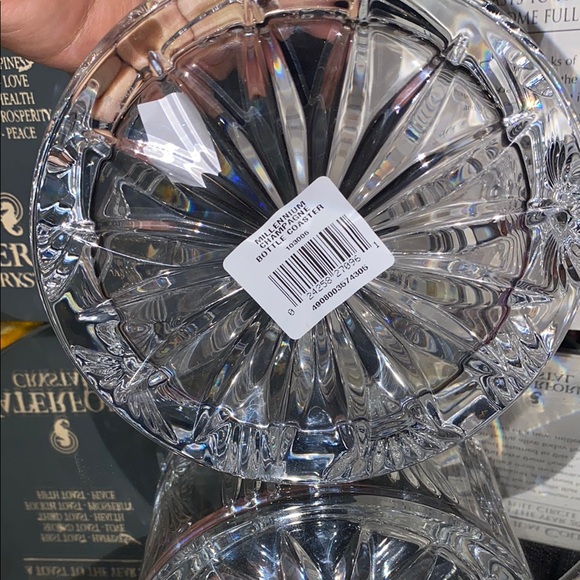 Waterford Crystal Millennium Collection Glass Champagne/Wine bottle display - Picture 4 of 8